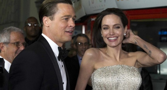 Ο Pitt είχε χαρίσει στην Jolie δαχτυλίδι αρραβώνων αξίας... - Φωτογραφία 1