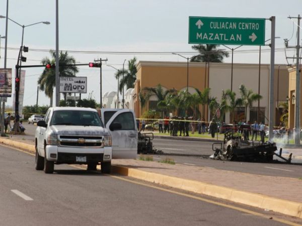 Μεξικό: Φονική ενέδρα κατά στρατιωτών - Πέντε νεκροί και δέκα τραυματίες - Φωτογραφία 2