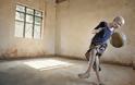 Το «φρούριο» στην Τανζανία που προστατεύει τους αλμπίνους από τους κυνηγούς - Φωτογραφία 11