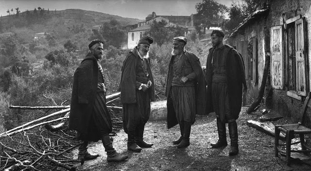 ΔΕΙΤΕ Αριστουργηματικές φωτογραφίες, από την Ελλάδα του 1903-1920... - Φωτογραφία 14