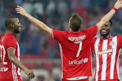 ΧΑΜΟΣ ΣΤ'ΑΠΟΔΥΤΗΡΙΑ ΤΟΥ ΘΡΥΛΟΥ! (PHOTOS)