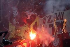 ΤΟ ΚΑΡΑΪΣΚΑΚΗ ΣΤΙΣ... ΦΛΟΓΕΣ! (VIDEO & PHOTOS)
