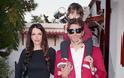 Ζευγάρι της ελληνικής showbiz έκανε κοινή εμφάνιση εν μέσω φημών για διαζύγιο! - Φωτογραφία 2