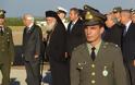 Η πολιτική και στρατιωτική ηγεσία του ΥΠΕΘΑ στην τελετή υποδοχής των λειψάνων των Ελλήνων Αγωνιστών της Κύπρου - Φωτογραφία 9