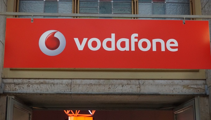 Vodafone: Κόντρα με ΟΤΕ για τις καμπίνες και τις υπηρεσίες FTTH - Φωτογραφία 1