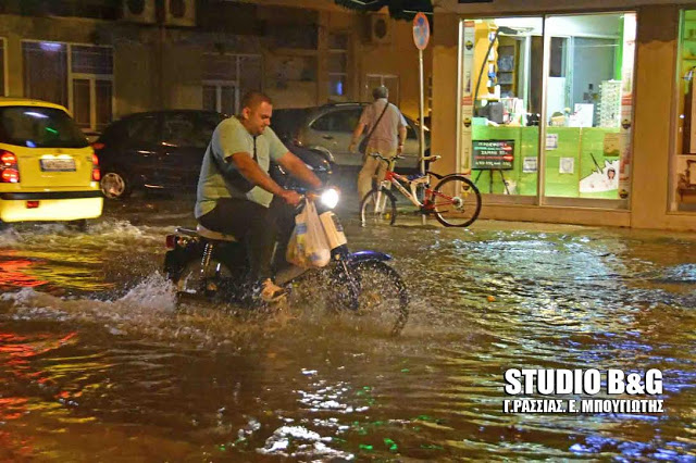 Τεράστια προβλήματα δημιούργησε η καταιγίδα που ξέσπασε στην Αργολίδα απόψε το βράδυ [photos] - Φωτογραφία 12