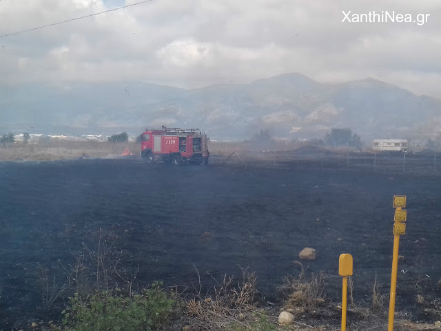 Στις φλόγες η Εγνατία Οδός στην Ξάνθη - Πυρκαγιά παραπλεύρως του δρόμου στο Μαγικό [video] - Φωτογραφία 3