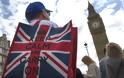 Daily Telegraph: Οι πολίτες της ΕΕ θα παραμείνουν στη Βρετανία και μετά το Brexit