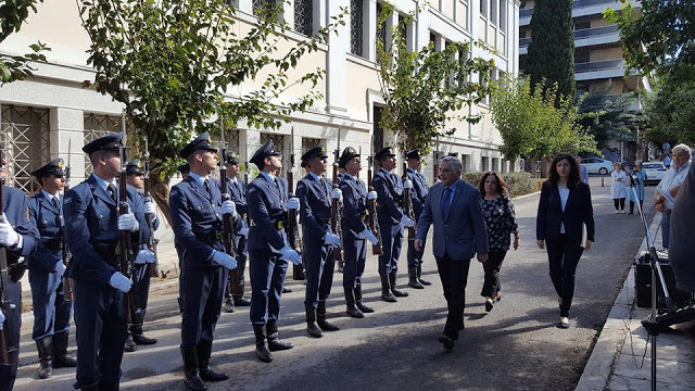 Λέλα Καραγιάννη: Τιμή στην ηρωίδα της κατοχής από τον Δήμο Αθηναίων - Φωτογραφία 2