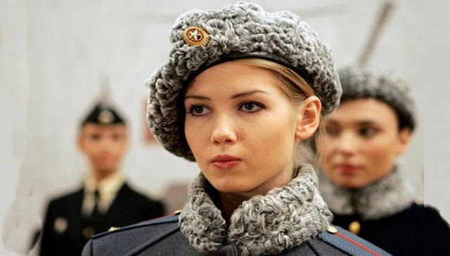 Ρωσικός Στρατός: Αυτό είναι το τάγμα με τις πιο όμορφες Ρωσίδες «αμαζόνες» (βίντεο) - Φωτογραφία 1