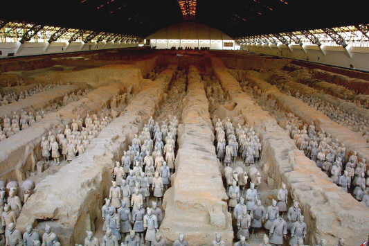 Κινέζα αρχαιολόγος: Γιατί πιστεύουμε ότι τον πήλινο στρατό τον έφτιαξαν αρχαίοι Έλληνες - Φωτογραφία 1