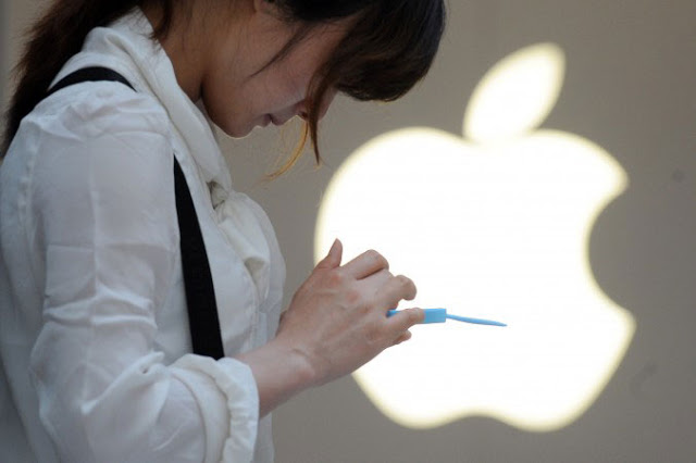 Υπάλληλοι του Apple Store στην Αυστραλία έκλεβαν εικόνες από iphone πελατών - Φωτογραφία 3