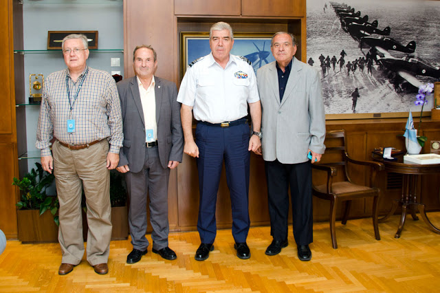 Συνάντηση του Αρχηγού ΓΕΑ με τους Προέδρους των Συλλόγων Αποφοίτων των Στρατιωτικών Σχολών Υπαξιωματικών της ΠΑ - Φωτογραφία 2