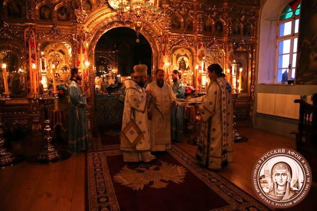 9134 - Φωτογραφίες από την εις πρεσβύτερο χειροτονία του νέου Ηγουμένου της Ιεράς Μονής Αγίου Παντελεήμονος (Ρωσικό) στο Άγιο Όρος - Φωτογραφία 2