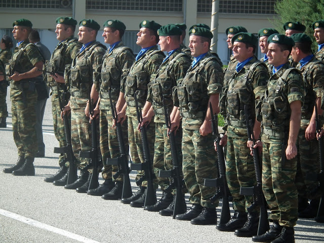 Παρουσία ΥΕΘΑ Πάνου Καμμένου στην Τελετή Παράδοσης Πολεμικών Σημαιών σε Σχηματισμούς και Μονάδες της 1ης Στρατιάς (110 Φωτό) - Φωτογραφία 16