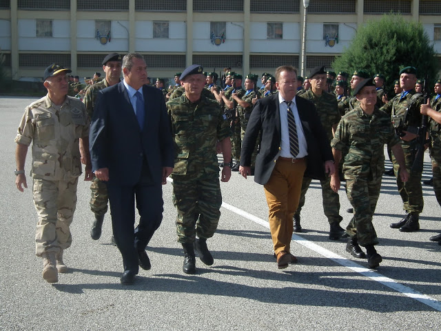 Παρουσία ΥΕΘΑ Πάνου Καμμένου στην Τελετή Παράδοσης Πολεμικών Σημαιών σε Σχηματισμούς και Μονάδες της 1ης Στρατιάς (110 Φωτό) - Φωτογραφία 68