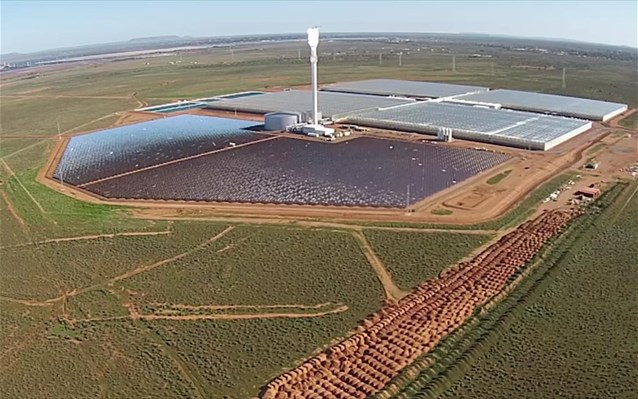 Αυστραλία: Θερμοκήπιο στην έρημο παράγει χιλιάδες τόνους λαχανικών μόνο με θαλασσινό νερό και ήλιο - Φωτογραφία 1