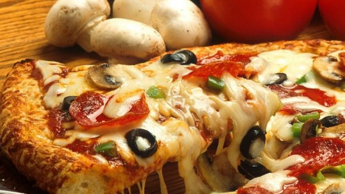 Τρως την πίτσα λάθος – Ενας ειδικός αποκαλύπτει το σωστό τρόπο - Φωτογραφία 1