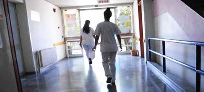 Νέες μειώσεις 15% στους μισθούς των νοσηλευτών στα νοσοκομεία και στις δομές πρωτοβάθμιας - Φωτογραφία 1