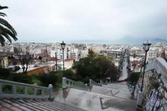 Πάτρα: Κυλιόμενες σκάλες στην Αγίου Νικολάου! Γίνεται; Κι όμως υπάρχει σχέδιο, μελέτη και... προωθείται...