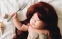 ΘΑ ΛΙΩΣΕΤΕ! Το μωρό που έγινε viral με αυτές τις ξεκαρδιστικές φωτογραφίες - Φωτογραφία 3