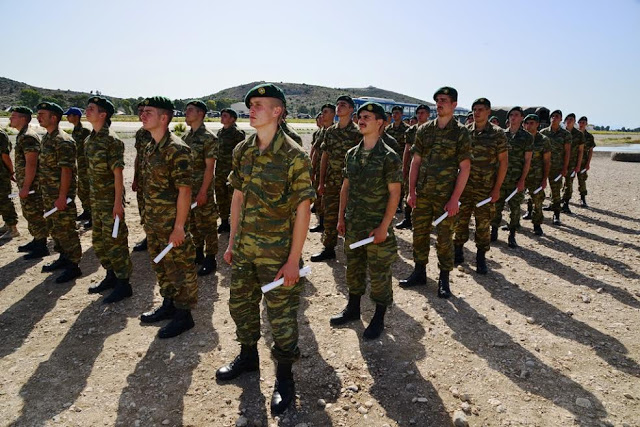 Αποφοίτηση Σχολείου Βασικής Εκπαίδευσης Αλεξιπτωτιστού - Φωτογραφία 6