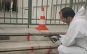 Νέο μηχάνημα που σβήνει τα graffiti, απομακρύνει πατημένες τσίχλες και βρωμιές τεστάρει ο Δήμος Λαρισαίων - Φωτογραφία 4
