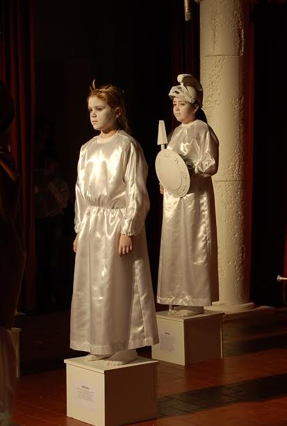 «Το άγαλμα που κρύωνε» από τα παιδιά του ΚΔΑΠ Ιερής πόλης Μεσολογγίου - Φωτογραφία 3