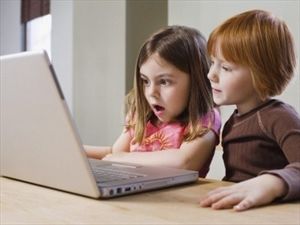 Τι κάνουν τα παιδιά, όταν βρίσκονται online; - Φωτογραφία 1