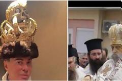 Η απίστευτη ανάρτηση - σχόλιο του Λάκη Γαβαλά για την περιφορά του νεκρού Μητροπολίτη... [photos]