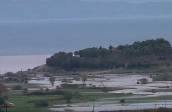 Κλιμάκιο καταγραφής των ζημιών του δήμου Ναυπάκτου  - Καταστροφές και Τεράστιες εύθυνες [video] - Φωτογραφία 1