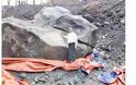 Βράχος από νεφρίτη αξίας 170 εκατομμυρίων δολαρίων βρέθηκε στη Μιανμάρ - Φωτογραφία 3