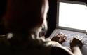 Αυξάνονται οι σεξουαλικοί εκβιασμοί μέσω διαδικτύου