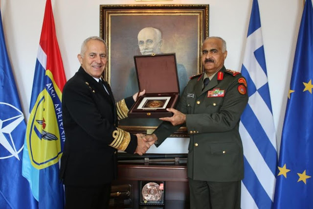 Επίσημη Επίσκεψη Αρχηγού Γενικού Επιτελείου Ενόπλων Δυνάμεων του Κουβέιτ στην Ελλάδα - Φωτογραφία 15