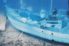 Συγκλονιστικές εικόνες με τη βυθισμένη λάντζα στην Αίγινα [photos]