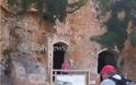 Τουρίστες καμαρώνουν τα σκουπίδια της παλιάς πόλης των Χανίων - Φωτογραφία 3