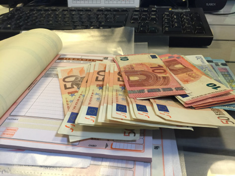 ΣΕΝΑΡΙΟ ΤΡΟΜΟΥ για μείωση 800 ευρώ σε όλους με αφορολόγητο στις 5.000 - Φωτογραφία 1