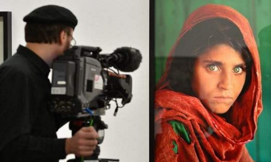 ΣΥΝΕΛΗΦΘΗ  το κορίτσι σύμβολο του Αφγανιστάν - Είχε γίνει εξώφυλλο στο National Geographic - Φωτογραφία 1