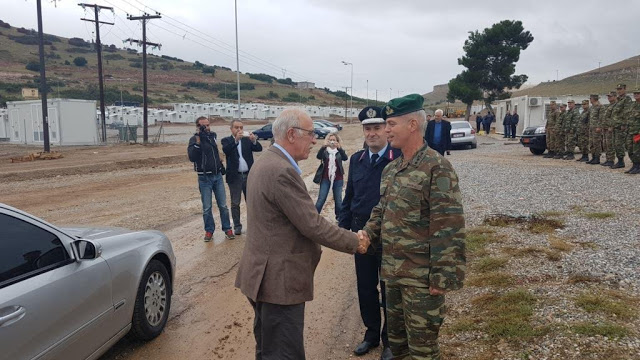 Επίσκεψη ΑΝΥΕΘΑ Δημήτρη Βίτσα σε κέντρα φιλοξενίας σε Μαλακάσα Κουτσόχερο και Τρίκαλα - Φωτογραφία 3