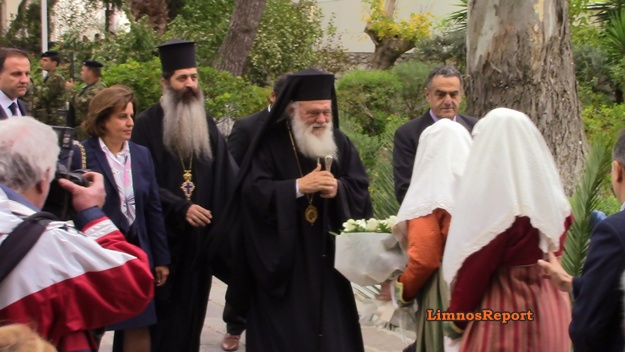 Ο Αρχιεπίσκοπος Αθηνών Ιερώνυμος σε Λήμνο και στον Ιερό Ναό Αγίας Τριάδος Μύρινας - Φωτογραφία 1