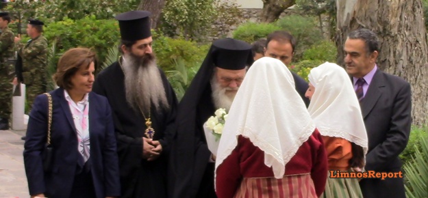 Ο Αρχιεπίσκοπος Αθηνών Ιερώνυμος σε Λήμνο και στον Ιερό Ναό Αγίας Τριάδος Μύρινας - Φωτογραφία 11