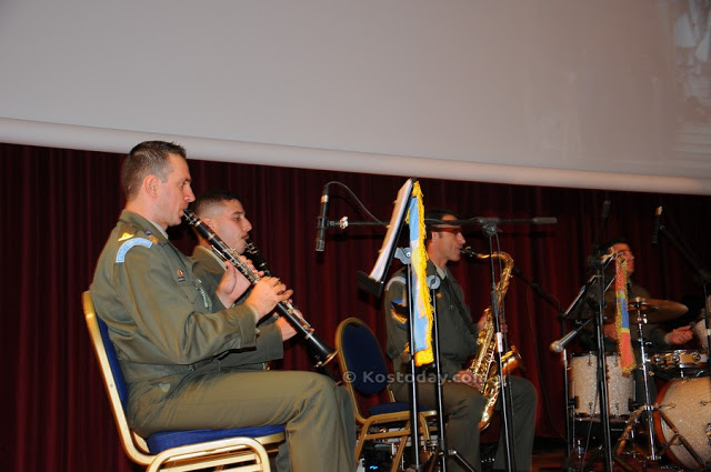 Εξαιρετική η μουσική εκδήλωση της 80 ΑΔΤΕ με την Υψίφωνο Ελευθερία Ζαράκη (φωτό-βίντεο) - Φωτογραφία 14