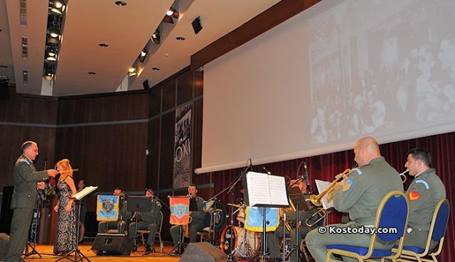 Εξαιρετική η μουσική εκδήλωση της 80 ΑΔΤΕ με την Υψίφωνο Ελευθερία Ζαράκη (φωτό-βίντεο) - Φωτογραφία 4
