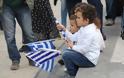 Η παρέλαση στο Ηράκλειο: Τα φωτογραφικά στιγμιότυπα που εντυπωσίασαν... - Φωτογραφία 16