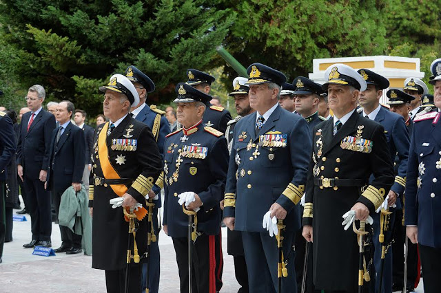 Πενθήμερη τιμητική άδεια στους συμμετέχοντες στην παρέλαση από τον Πάνο Καμμένο - Φωτογραφία 6