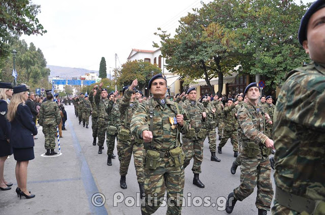 Φωτό από τη στρατιωτική παρέλαση στη Χίο - Φωτογραφία 16