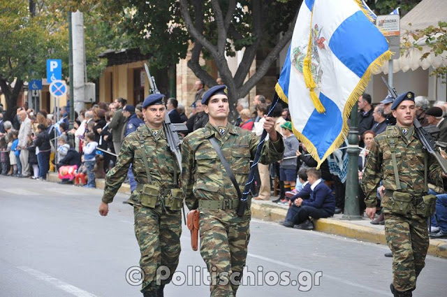 Φωτό από τη στρατιωτική παρέλαση στη Χίο - Φωτογραφία 30