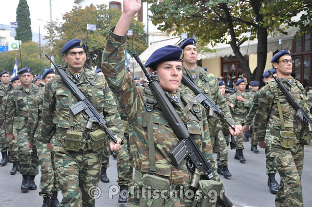 Φωτό από τη στρατιωτική παρέλαση στη Χίο - Φωτογραφία 8
