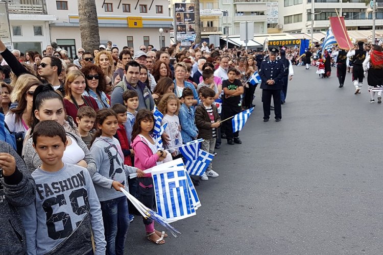 Κρήτη: Με λαμπρότητα γιόρτασε το Ηράκλειο την εθνική επέτειο της 28ης Οκτωβρίου - Φωτογραφία 5