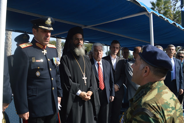 Φωτό και βίντεο από τη στρατιωτική παρέλαση στην ΚΩ - Φωτογραφία 20